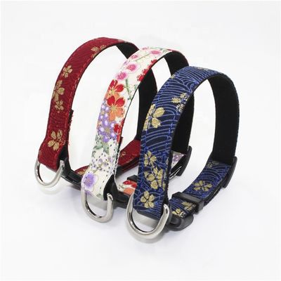 Chicote de fios impresso da trela do colar de Sakura Suede Substrate Puppy Dog ajustado com estilo japonês dos anéis-D
