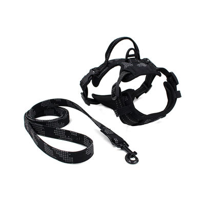 O ar macio respirável reflexivo elegante Mesh Chest Strap Traction Rope ajustou cães investe a trela