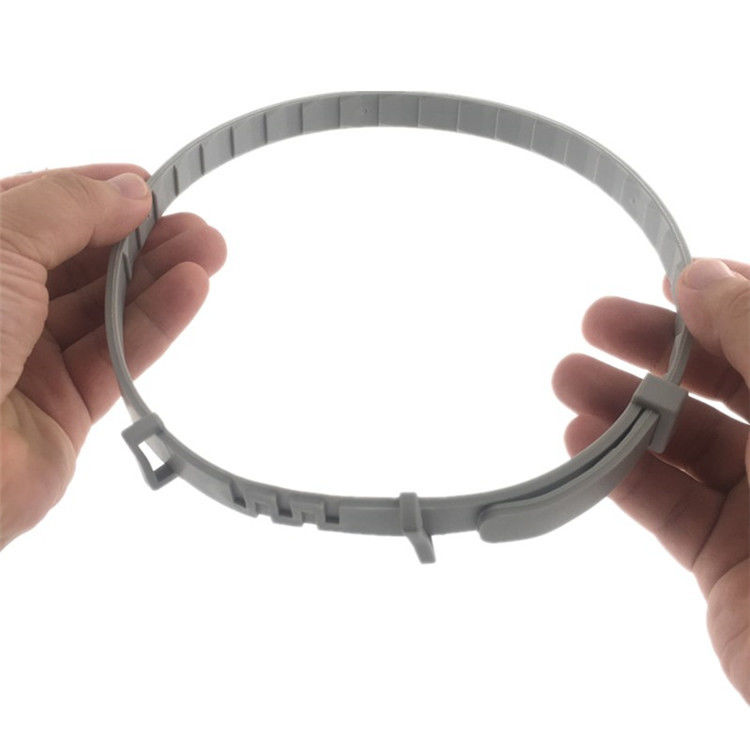 A preparação do animal de estimação de Hallupets utiliza ferramentas a pulga e Tick Collar For Puppies ajustáveis gatos de 8 meses