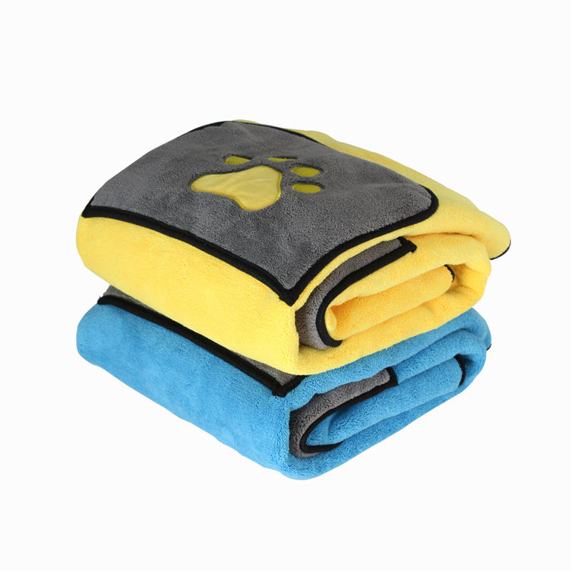a fibra absorvente super engrossa a toalha do roupão do cão do inverno com os bolsos para os cães grandes rapidamente secos