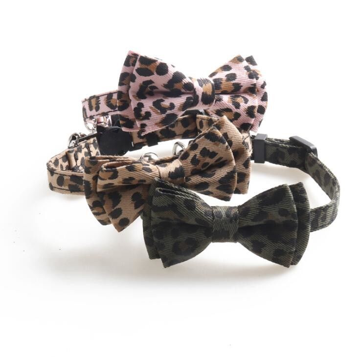 Laço Breakaway de Cat Collar Bells With Cute da curvatura para Kitty Small Dogs Adjustable