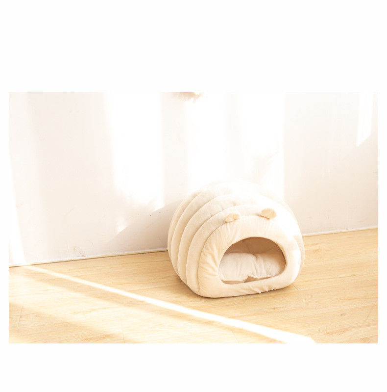 A cama confortável Semienclosed do animal de estimação acalma para baixo o gato de Mat Removeable Cover Nest For do sono