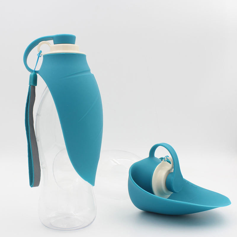 A folha dobrável dá forma à prova do escape da garrafa de água do cão do silicone 580ML