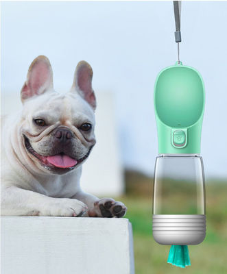 O suporte do saco do tombadilho de Hallupets persegue a garrafa de água do curso para os cães que caminham 350ml